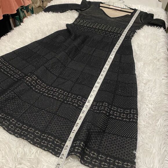 Gal Meets Glam Heidi Sweater Dress in Black Medium - Picture 6 of 8